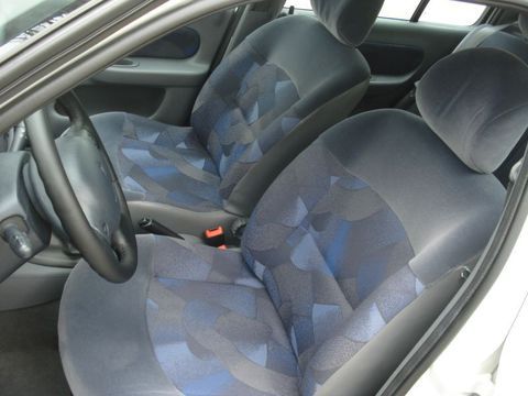 RENAULT CLIO 10894