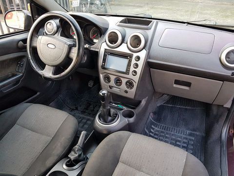 Ford Fiesta Sedan 1.6 flex 8v 4p Mec + Gnv 16 Mts  6965