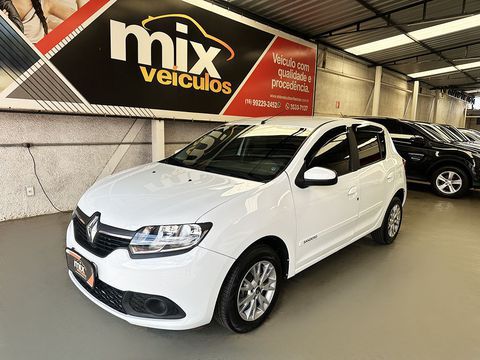 sandero 16 expression 8v carro ribeirao preto sp carro em otimo estado de conservacao vale a pena conferir cautelar 100 aprovada aceitamos troca e financiamos com a menor taxa do mercado wame5516991145757 otavio av dom pedro i 1826 ribeirao preto sp carro ribeirao preto sp renault sandero explesson 16 8v 2016 flex manual hatch 109245 branco 4 portas alarme ar condicionado banco com regulagem de altura encosto de cabeca traseiro sensor de estacionamento ar quente desembacador traseiro travas eletricas vidros eletricos direcao hidraulica cd player radio