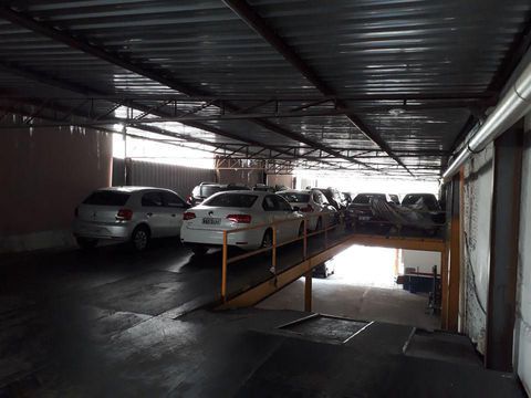 peças São Paulo - SP estacionamento 2 pisos 2020 outro suv Estacionamento na Augusta  todo coberto rodeado de cartórios , 