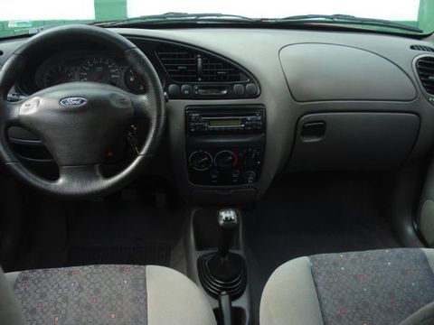 FORD FIESTA  10743