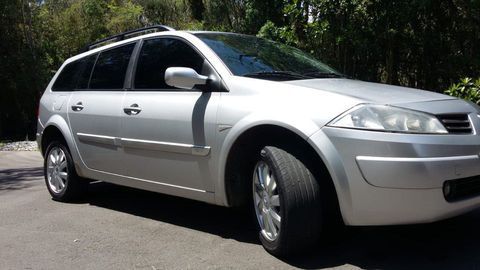 Vendo ou Troco Megane Grand Tour 2012 7180