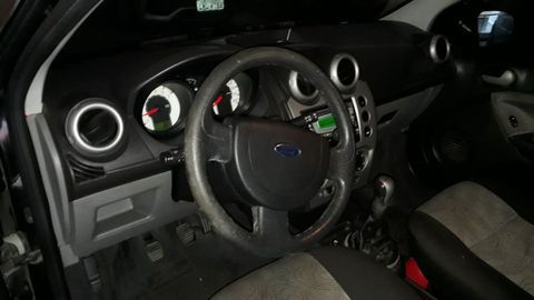 Ford Fiesta class sedã 1.6 preto, flex, 2009. 8078