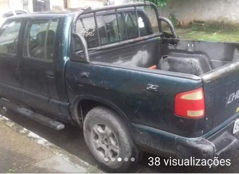 carro São Gonçalo - RJ chevrolet s 10 1998 gnv pickup Funciona só no gás 2018 pago
1300 de multa.
9 mil ou Aceito troca em outro carro. 