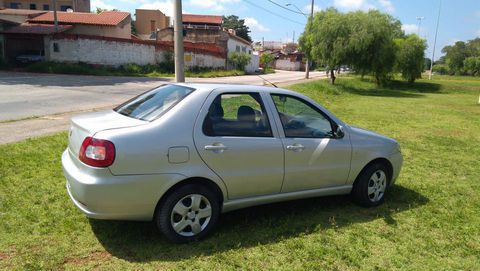 Fiat Siena 1.8 2005 8805